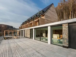 Comfortable Villa With Pool - Image 5