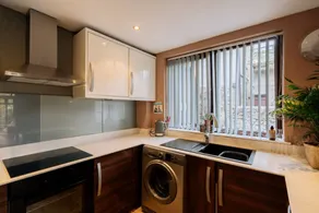 Peaceful + Charming 2 BR Home in Rathmines, Dublin - Image 5