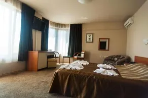 Hotel St George - Image 3