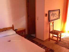 Oasis Apartments - Image 5
