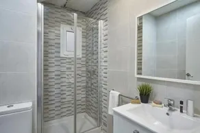 BeBarceloner Sant Andreu Apartments 3 bedrooms - Image 5