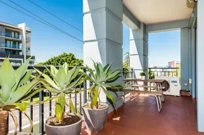 Colin Street Apartment - Image 3