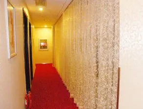 Super 8 Beijing Changping Gulou East Street Hotel - Image 2
