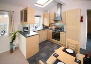Oakcliff Holiday Park - Image 2