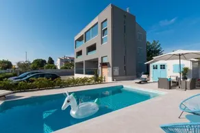 Apartment Lux More - Image 2