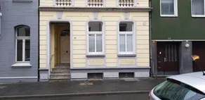 Tolstov-Hotels Maisonette in Luxury City Villa - Image 2