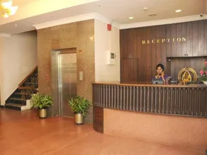Hotel Manhattan - Image 2