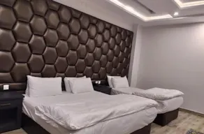 Hotel Home - Image 2