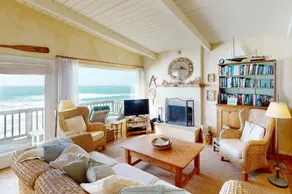 Bright, Oceanfront Home w/ Furnished Balcony and Spectacular Views - Image 5
