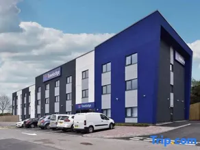Travelodge Rochdale - Image 1