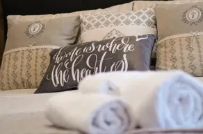 Central Park Apartment - Image 5
