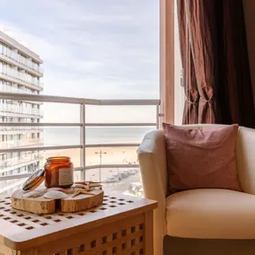 Cosy flat with lateral sea view - Image 5