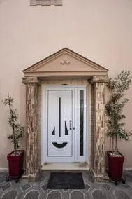 Sweet Home - Image 4
