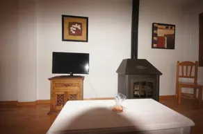 Casa Chispa Cuarenta Y Seis - Image 2
