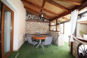 Holiday House with Pool Bonita - Image 4