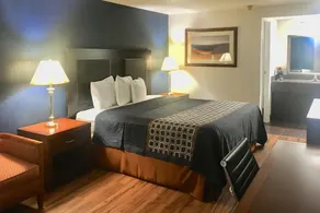 Rodeway Inn Circleville - Image 3