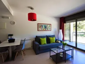Figueres Cool Apartments - Image 5