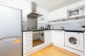 St Clements House - Image 5