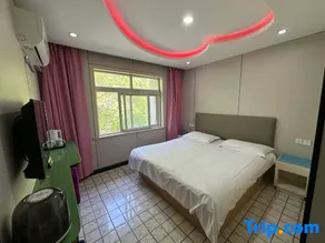 Quancao Hostel - Image 5