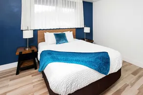 Clarion Inn Surfrider Resort - Image 5