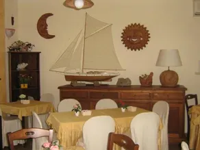 Hotel Maxim - Image 3