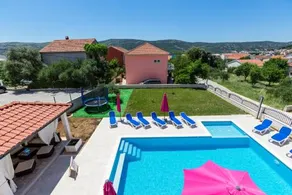 Apartments Villa Matijas - Image 2