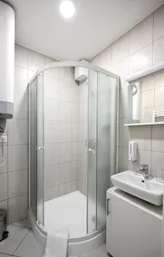 Lelle Hotel - Image 5