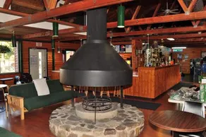 Arrowhead Camping Resort Deluxe Cabin 17 - Image 2