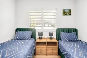NEW Modern 4 Bedrooms Villa! A convenience location! - Image 5