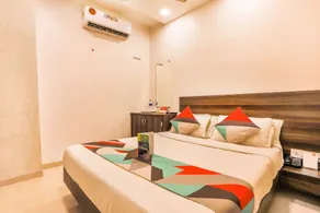 OYO 11498 Hotel Bliss Executive - Image 3