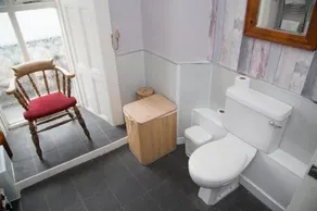 The Anglesey Arms Hotel - Image 3