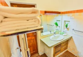 The Austin Residence By Unique Hotels - Image 5