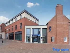 Travelodge Newark-on-Trent - Image 1