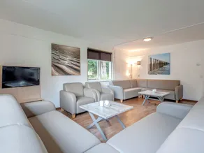 Tidy bungalow with microwave 3 km. from Renesse and beach - Image 5