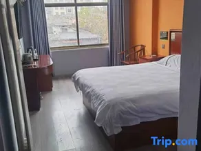 Blue Lake Star Hotel - Image 4