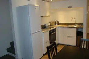 Corporation Street Apartment - Image 2