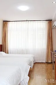 Qingdao Dahaidong Hotel (Licun Pedestrian Street Weike Plaza) - Image 3