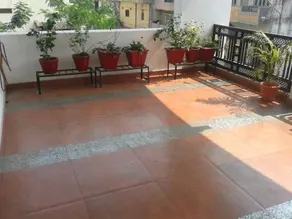 Hotel Brindavan - Image 2