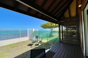 Blackstone Paea Premium beachfront bungalow private access wifi 3 pers - Image 3