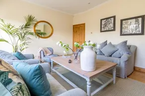 A North London Retreat Cottage 3 bed with garden - Image 3