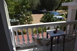 Petros Apartments - Image 3