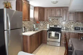 Beautiful and spacious Apartment - Image 2