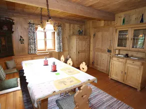 Cozy Chalet in Sankt Margarethen im Lungau Near Ski Area - Image 2