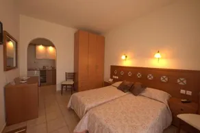 Summer Time Apartments - Image 4