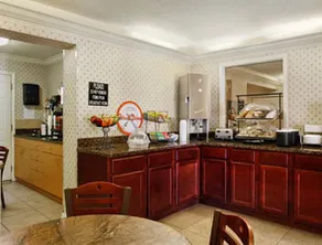 Howard Johnson Ormond Beach - Image 2