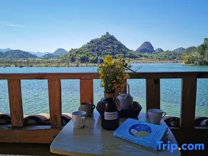 Rizha Baizha Lake View Inn - Image 5