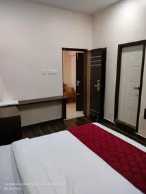 Sivamurugan Hotels - Image 4