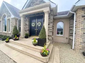 Exclusive Home on the Blessington Lake - Image 3
