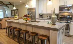 Designer decorated 6 bedroom pool house - Image 2