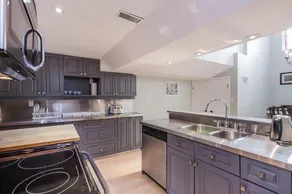 Residential Luxury Rental - Image 4